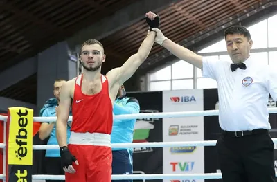 Ясен Радев и Венелина Поптолева спечелиха първите си битки на купа "Странджа"