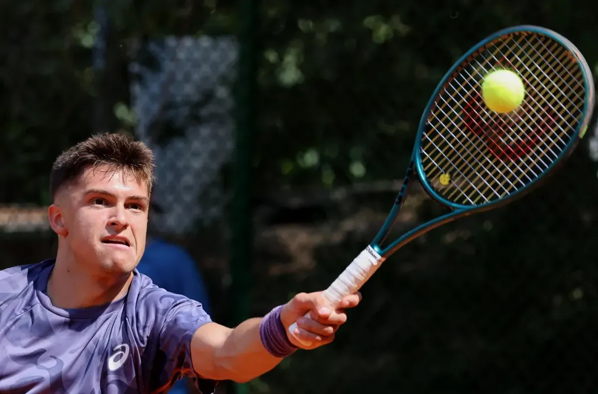 Александър Василев загуби във втори кръг в Анталия