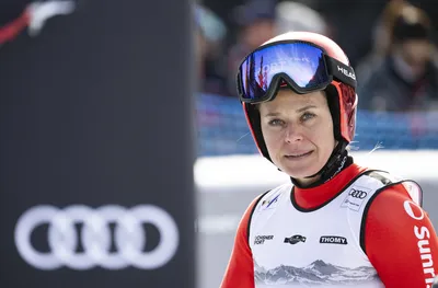 Швейцарка най-бърза в спускането от Световната купа