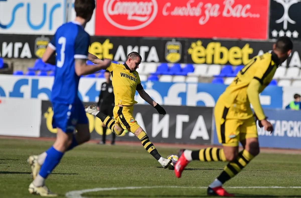 НА ЖИВО: Монтана - Ботев (Пд) 0:0