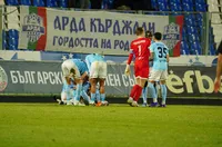 Два червени картона, ВАР и победа за Арда