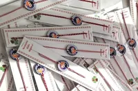 210 мартеници за феновете на Етър преди мача с Миньор