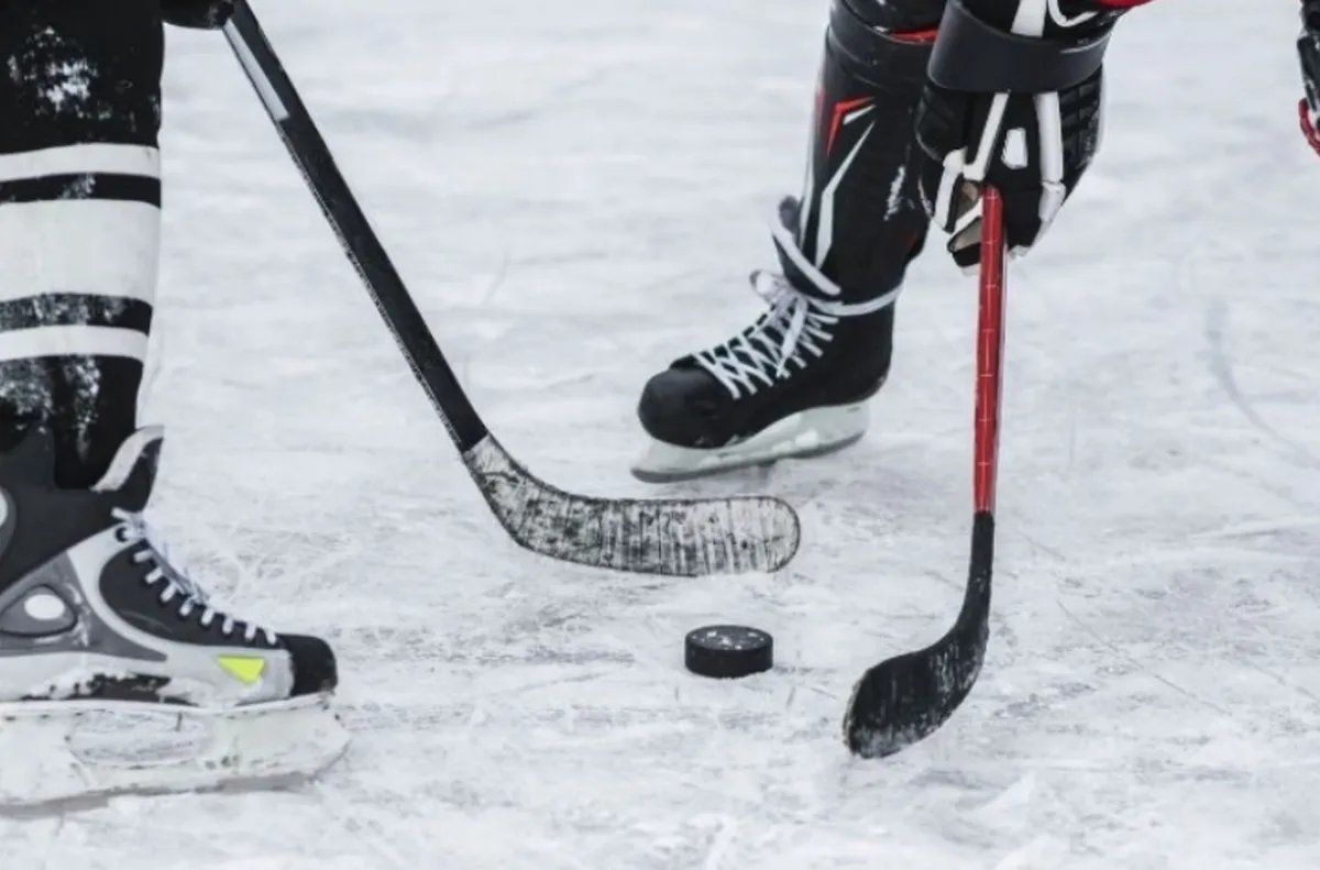 България с четвърта загуба на световното по хокей на лед