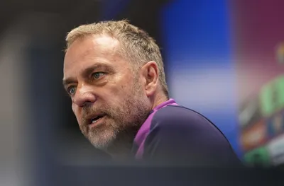 Флик пред мач №100 начело на Барселона