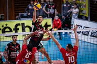 Нефтохимик 2010 победи ЦСКА в двубой от мъжкото волейболно първенство