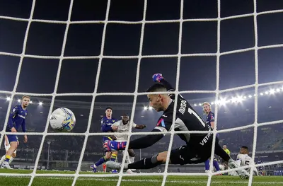 Лукаку донесе победа на Наполи във Верона с гол в добавеното време (ВИДЕО)