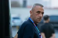 Ивайло Петев се размина с Железничар