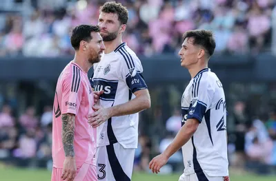 Томас Мюлер вкара два гола при победа на Ванкувър