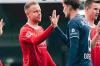 Аутсайдер в Бундеслигата развя бялото знаме