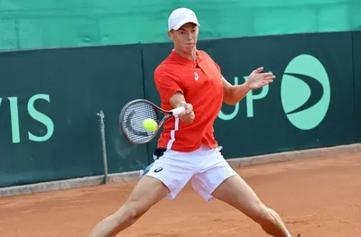 Нестеров започна с победа в квалификациите на „Чалънджър“ в Гърция