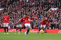 ОБЗОР: Манчестър Юнайтед обърна 10 от Кристъл Палас (ВИДЕО)