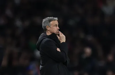 Луис Енрике доволен, че Лига 1 отложи мач на ПСЖ