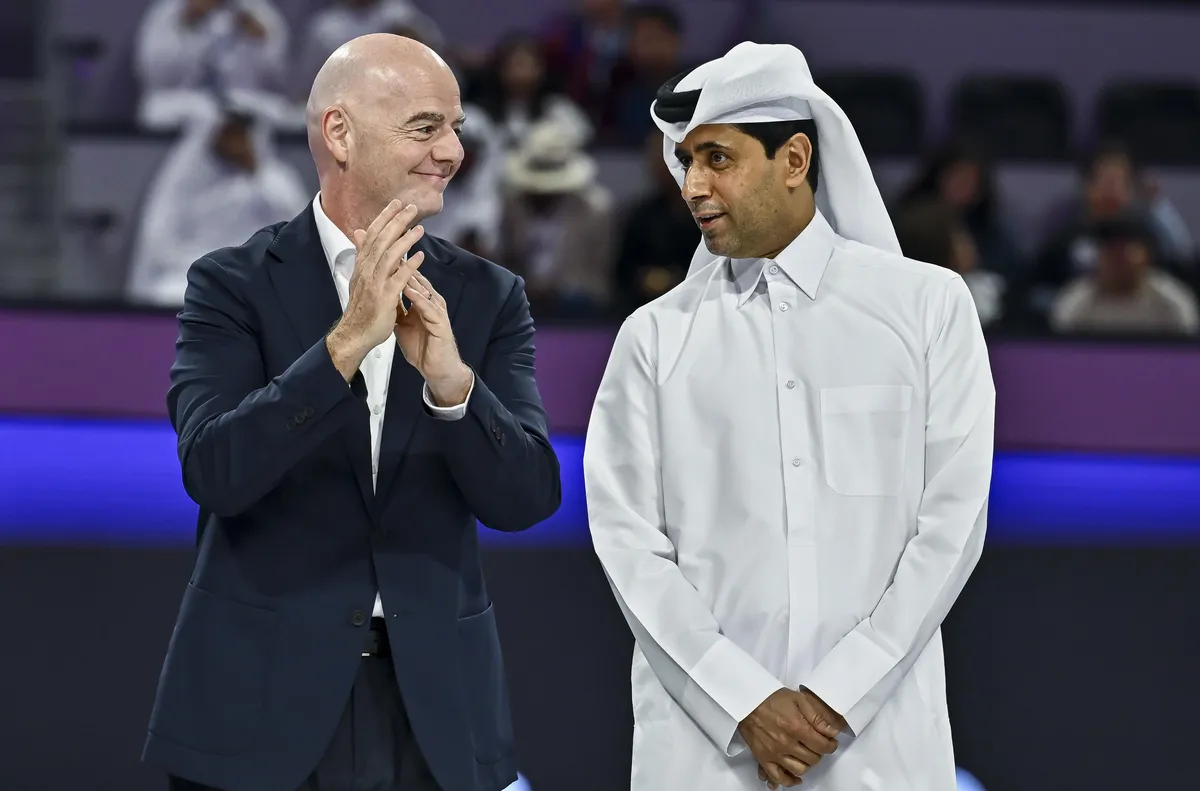 Джани Инфантино иска червени картони за футболисти, които си крият устата при вербални конфликти на терена