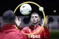 Наш национал си пожела трофей в Европа