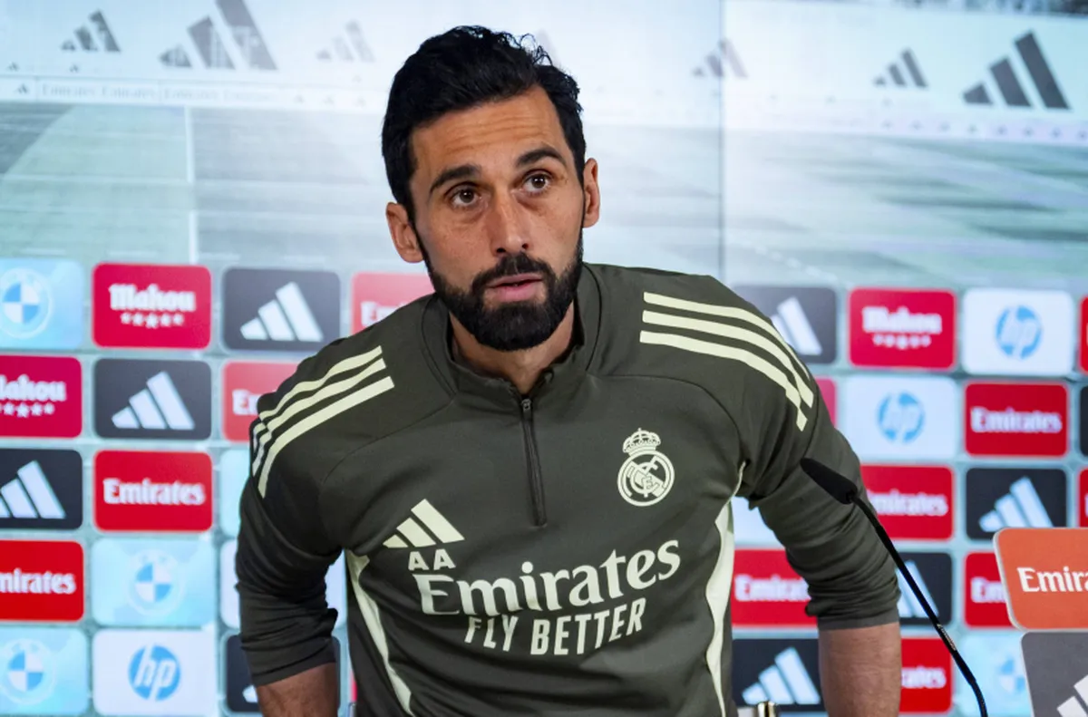 В Испания: Арбелоа губи съблекалнята на Реал, дните му в клуба изтичат