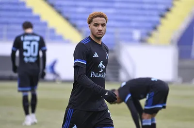 Око-Флекс пред дебют за Ирландия