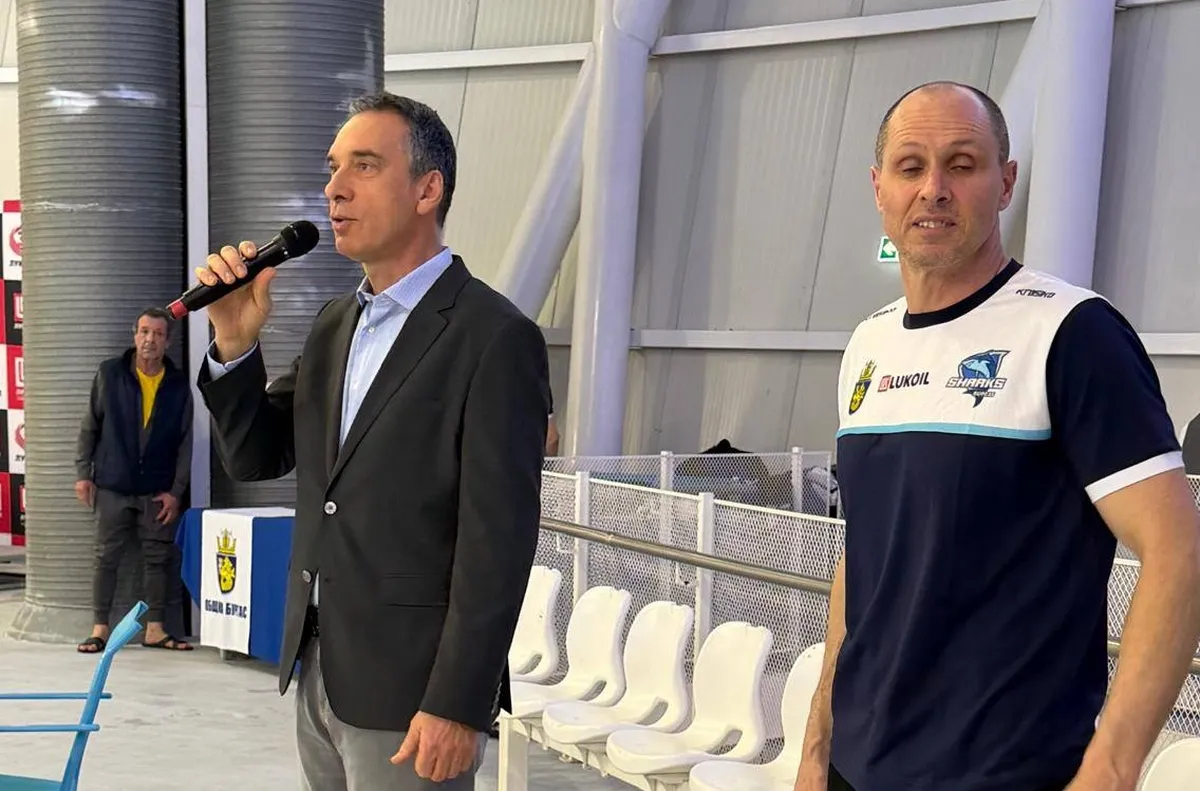 Приключи ремонтът на зала в Бургас