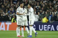 Реал без две от звездите си срещу Сити