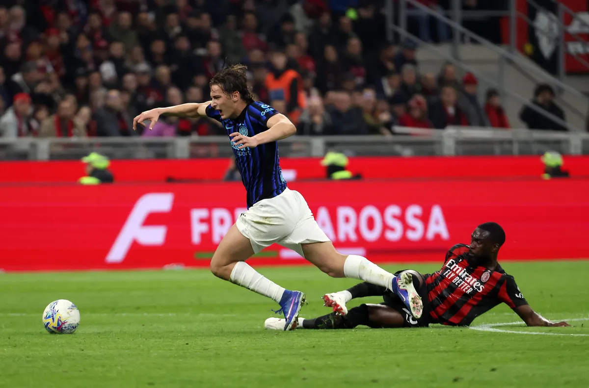 НА ЖИВО: Милан - Интер 1:0 (ВИДЕО)