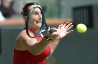 Сабаленка продължава в Индиън Уелс без проблеми (ВИДЕО)