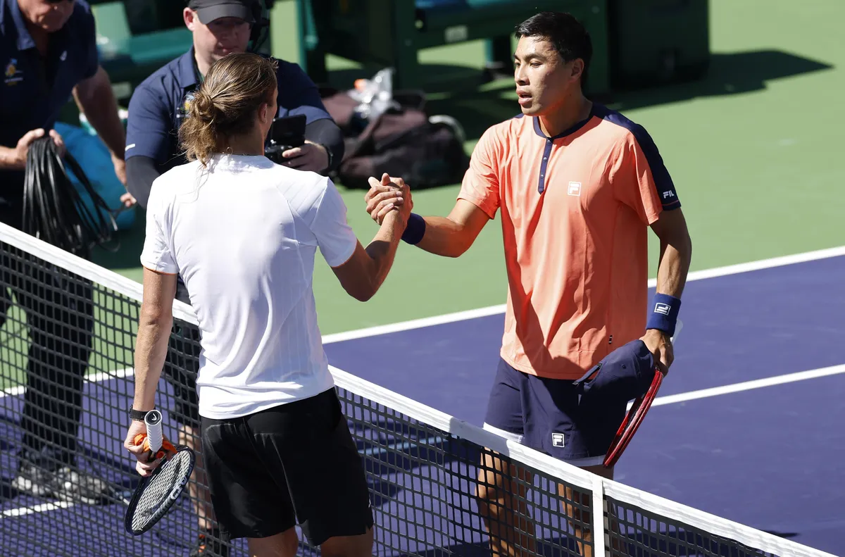 Зверев се затрудни с Накашима, но е на 1/8-финал (ВИДЕО)