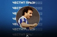 Левски поздрави звезден рожденик