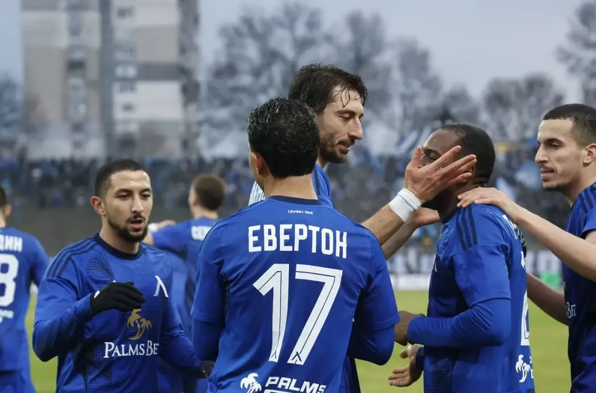 Юноша в групата на Левски за мача с Локомотив (Пловдив)