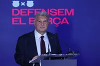 Лапорта не се притеснява от обвиненията на Шави