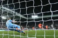 Бивш испански съдия коментира спорната дузпа за Барселона