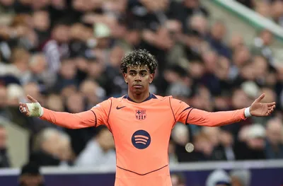 Заблуден фен на Барселона стигна до стадиона в Екзитър