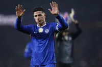 ПСЖ хареса халф на Челси