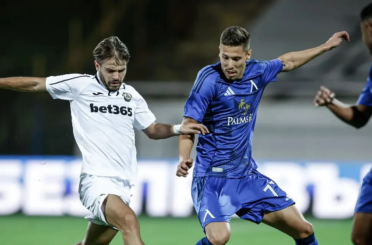 Национал от Славия готов за дербито с Локо София