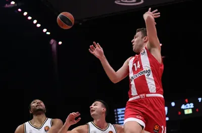 Везенков пропуска мача на Олимпиакос и с Монако