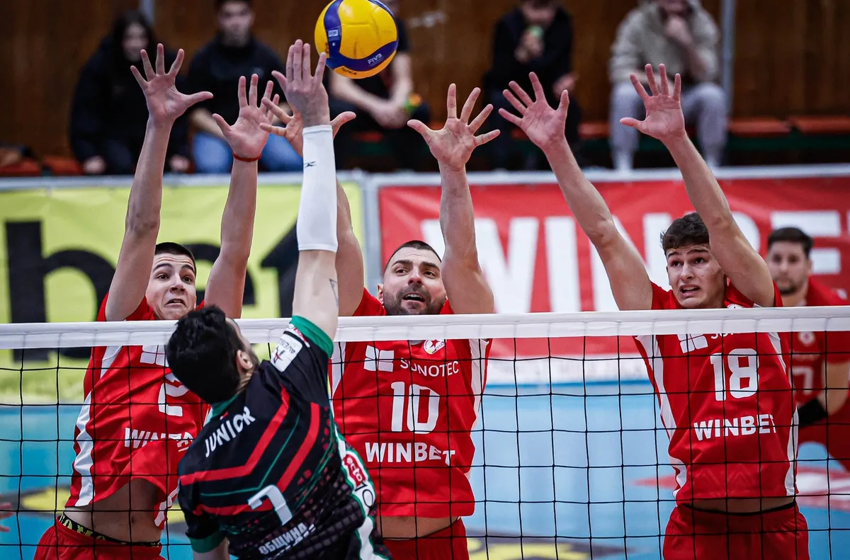 От ЦСКА се извиниха на феновете си за загубата от Левски