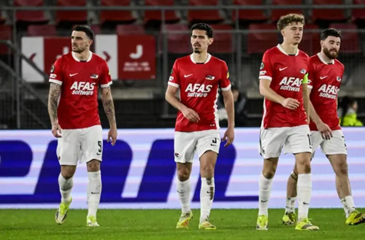 ЛК: АЗ (Алкмаар) с важна крачка към 1/4-финалите (ВИДЕО)