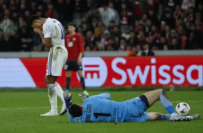 Лил пак се провали у дома в Лига Европа