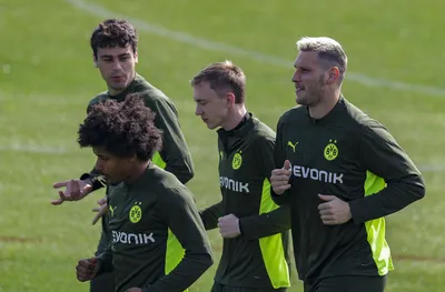 Борусия (Дортмунд) се разделя с двама през лятото