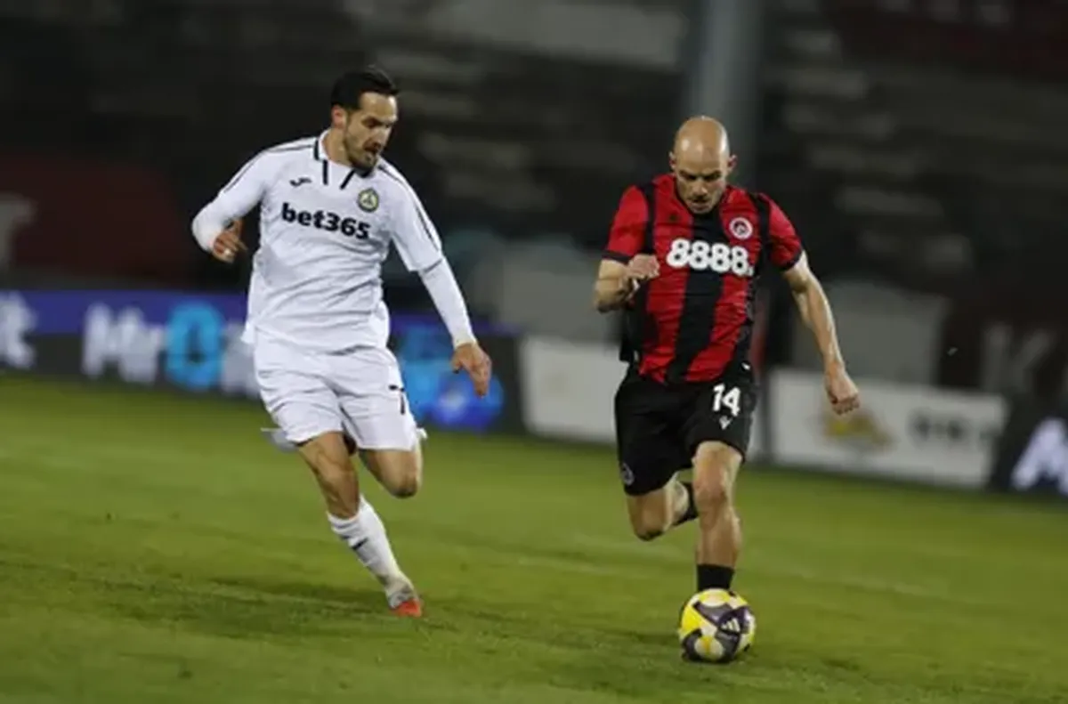 НА ЖИВО: Локомотив (София) - Славия 0:0