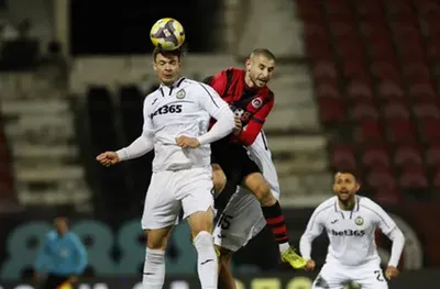 Локо (Сф) изпусна Славия - 1:1