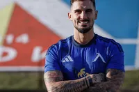 Новият нападател на Левски имал още три оферти