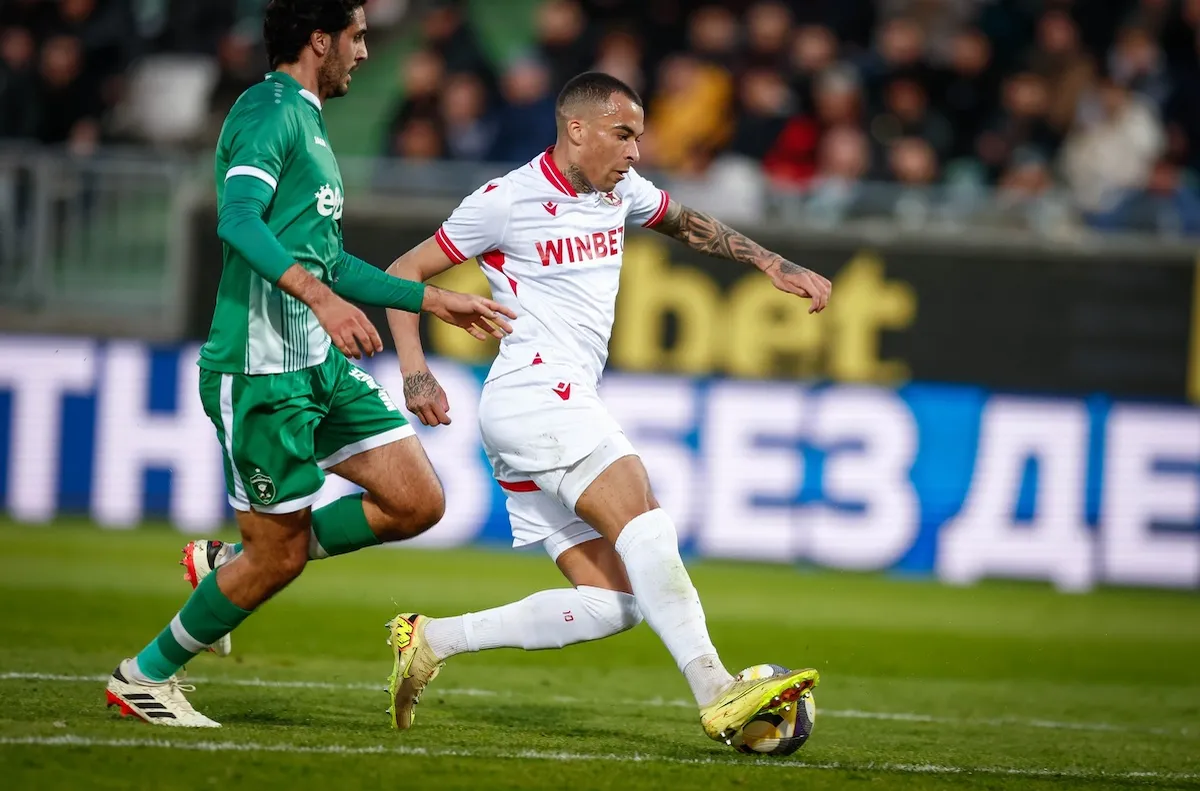 ПО ШАМПИОНСКИ: Мощен Лудогорец разсипа ЦСКА с 3:0 (ВИДЕО)