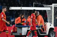 Добри новини за колабиралия играч на Лече, състоянието му се подобрява