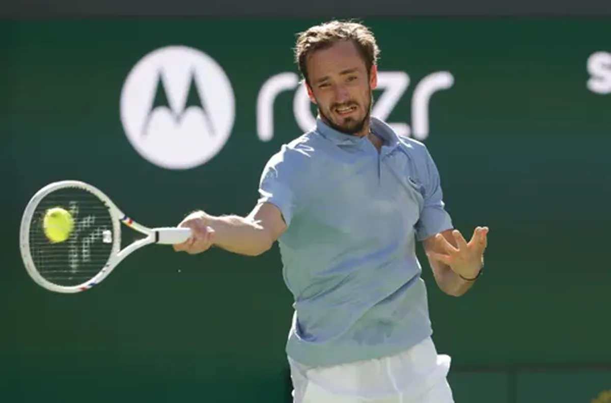 Медведев отрече да оформи “голяма тройка” с Алкарас и Синер