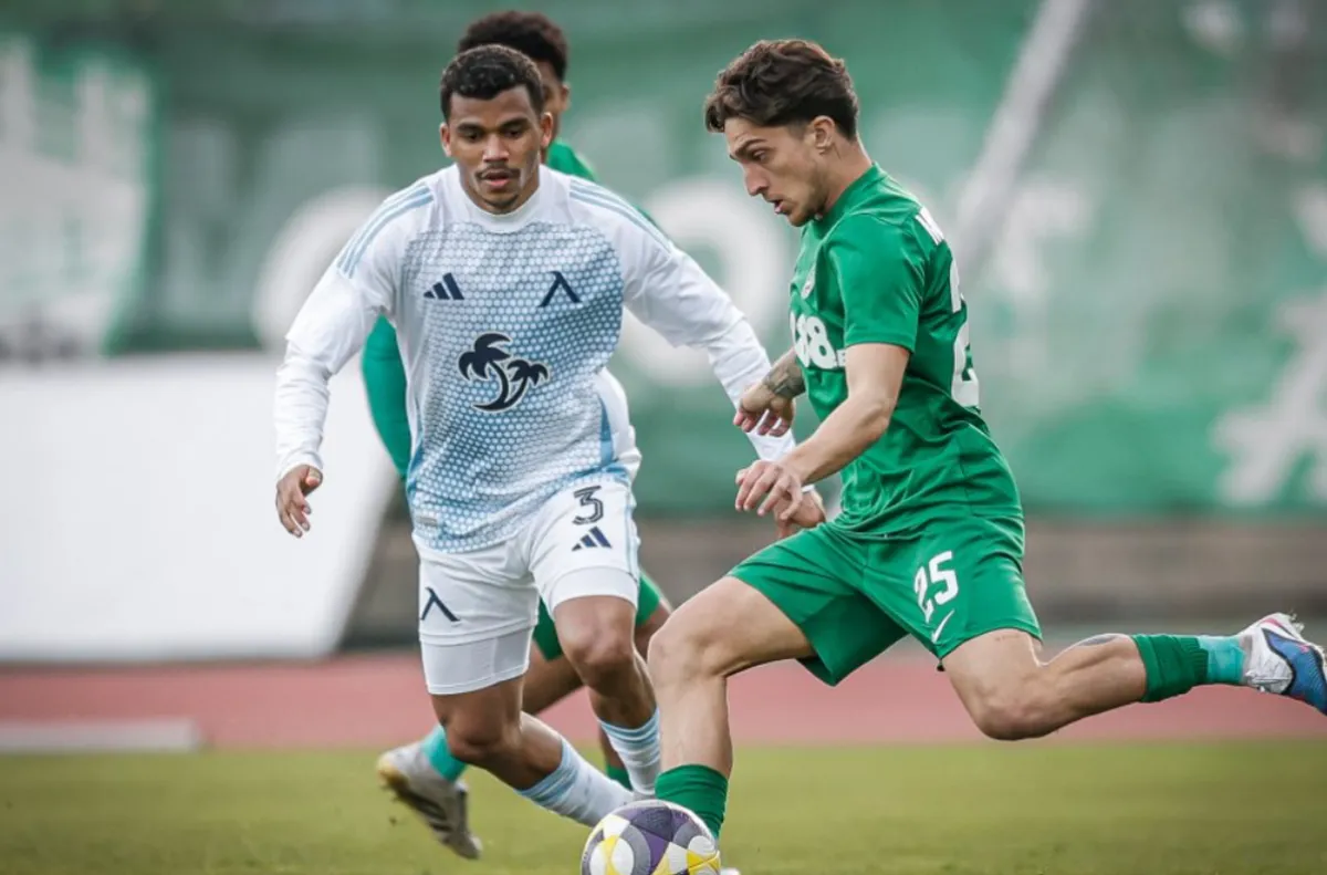 Левски потрепери, но надви Берое - 1:0 (ВИДЕО)