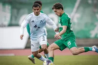Левски потрепери, но надви Берое - 1:0