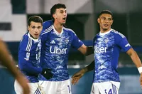 Комо проби в топ 4 след победа с обрат срещу Рома