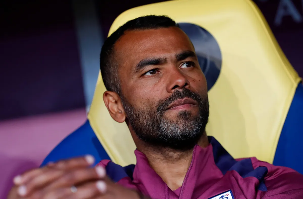 Италианският Чезена назначи Ашли Коул за нов старши-треньор