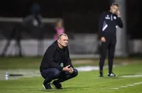 Загорчич фаворит да смени Генчев в "Надежда"