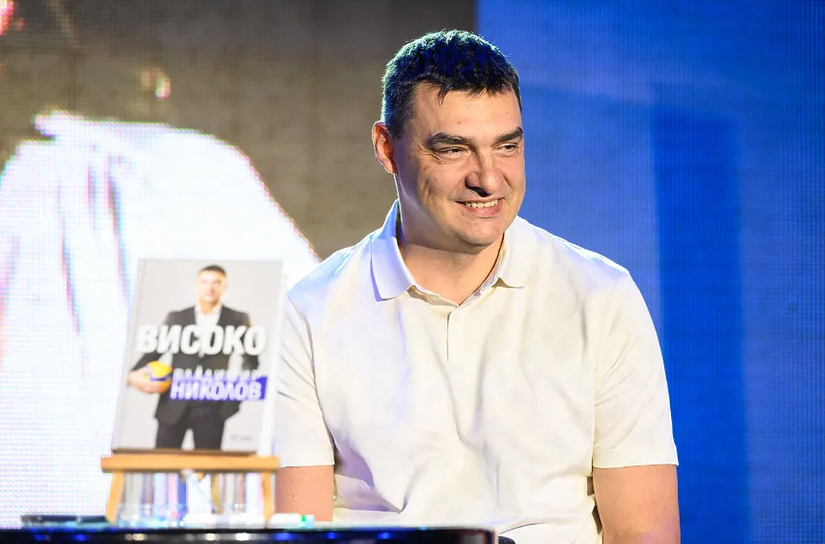 Наплив от спортисти в листите на Радев