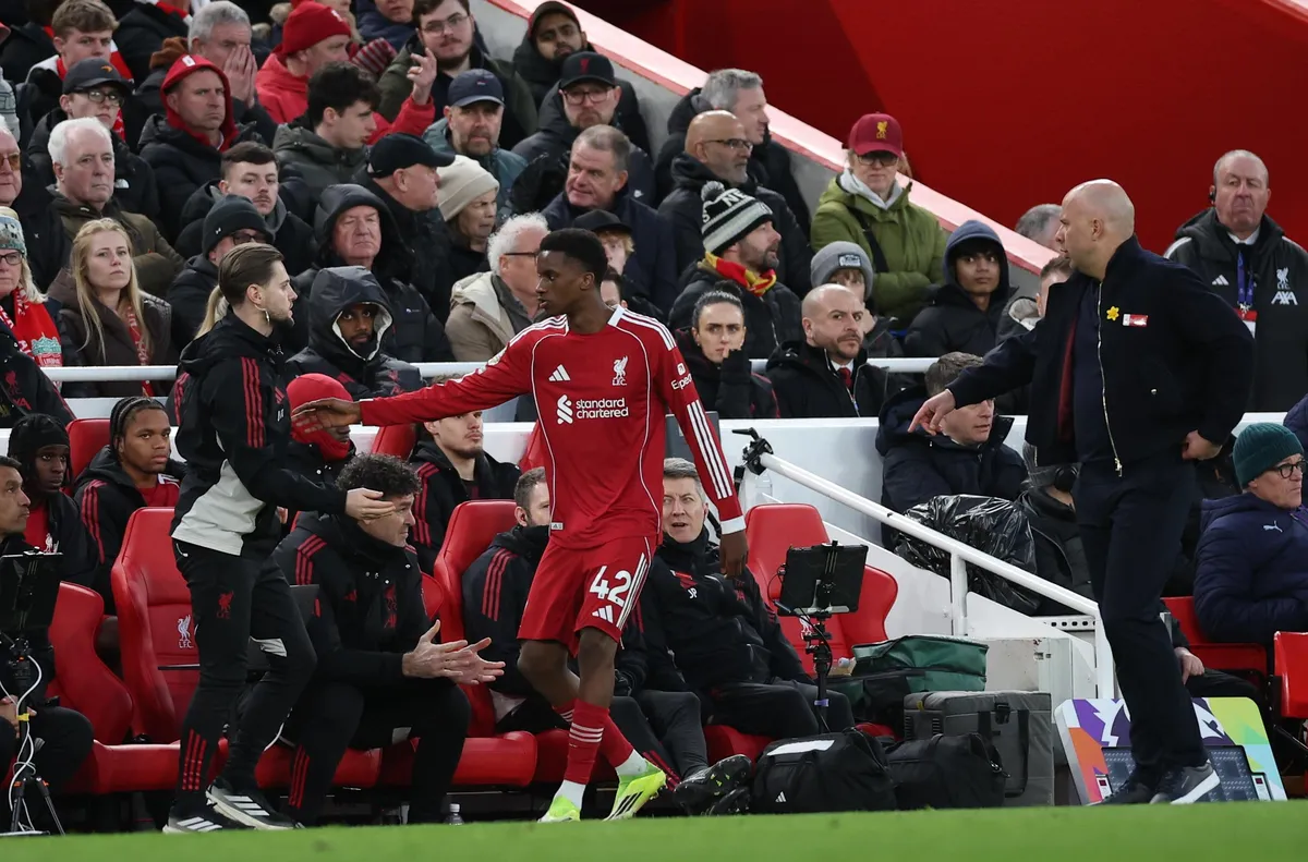 Арне Слот приема освиркванията за нормални